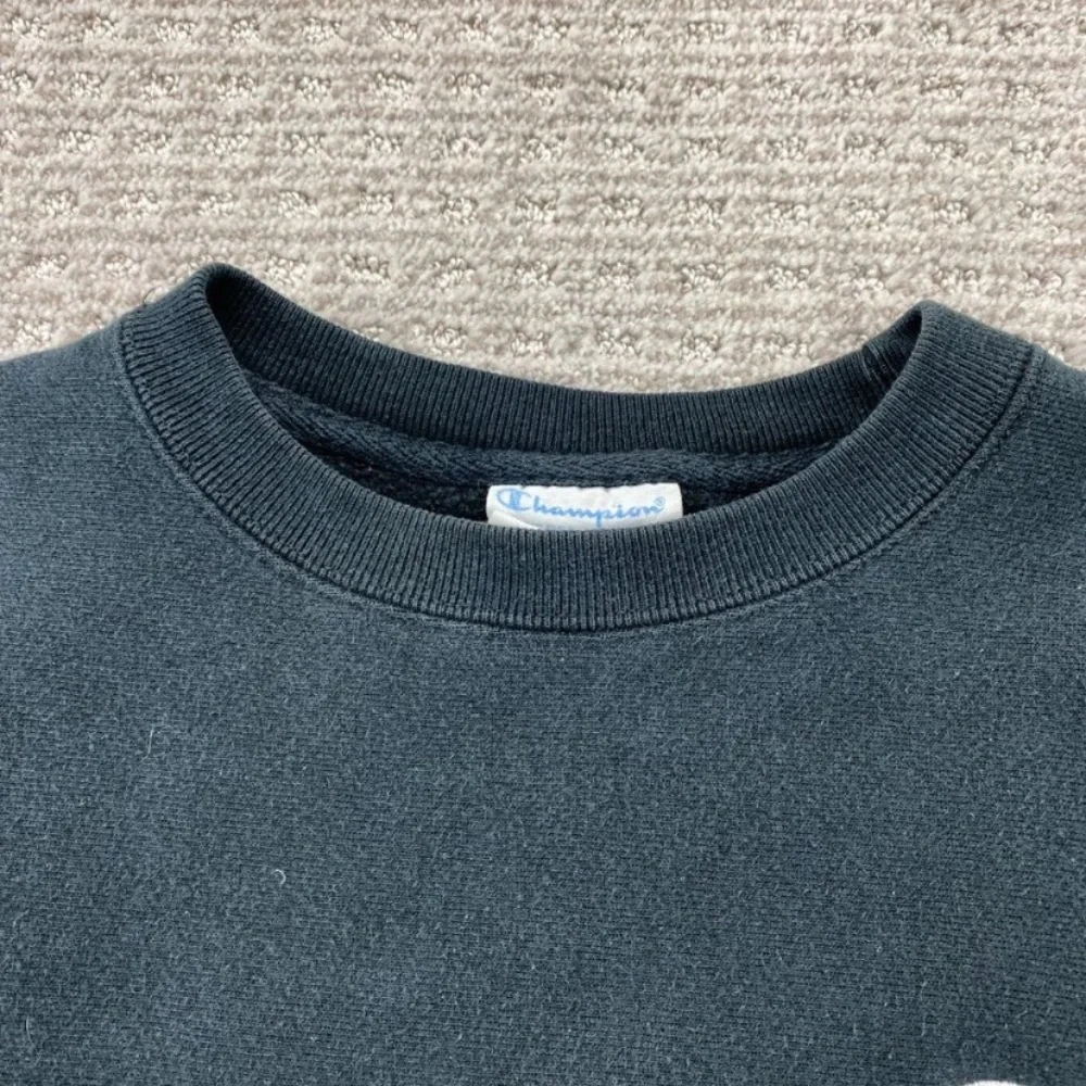 Champion Reverse Weave Sweater Women XS Black Pullover Sweatshirt Embroidered - Picture 2 of 11